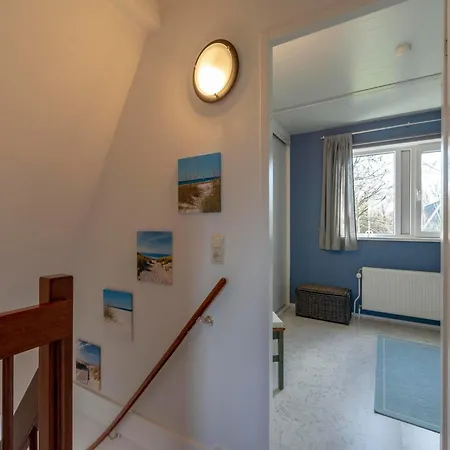 Near Dutch With Pool Prázdninový dům