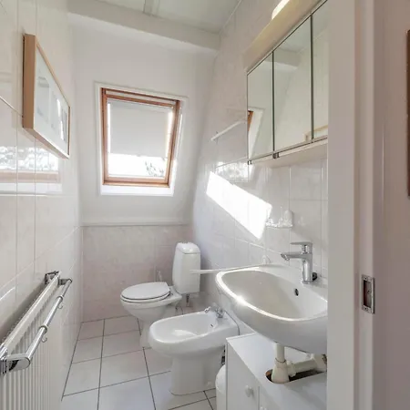 Near Dutch With Pool Prázdninový dům Sint Maartensvlotbrug