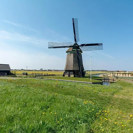Feriehus Near Dutch With Pool Sint Maartensvlotbrug