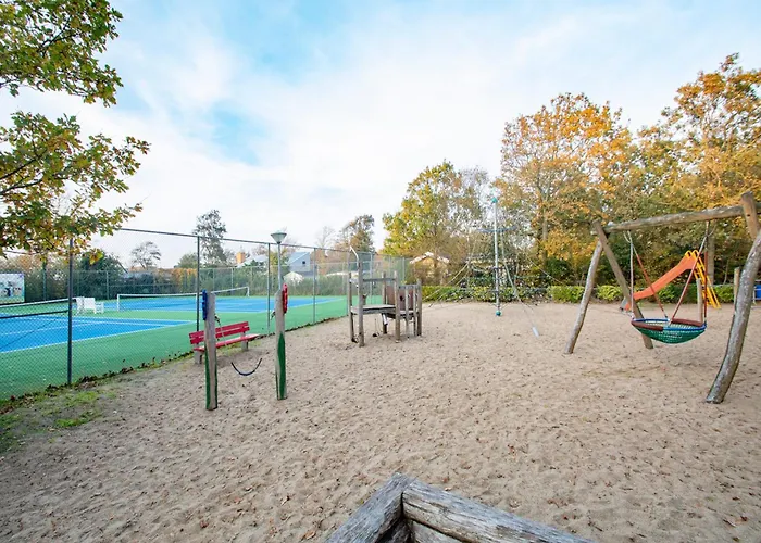 Near Dutch With Pool *