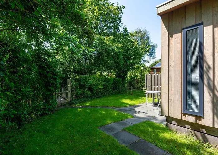 Near Dutch With Pool Sint Maartensvlotbrug