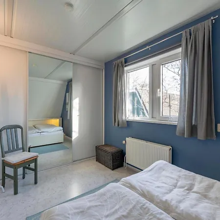 Near Dutch With Pool *