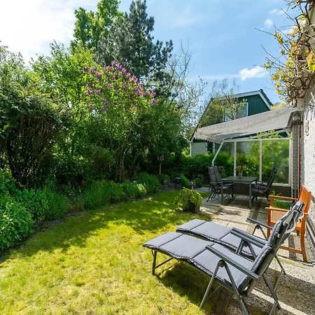 Near Dutch With Pool Sint Maartensvlotbrug